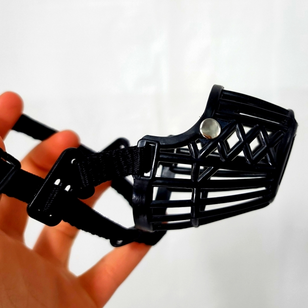 Dog Muzzle for Toy Breeds Black w/ Buckle Straps